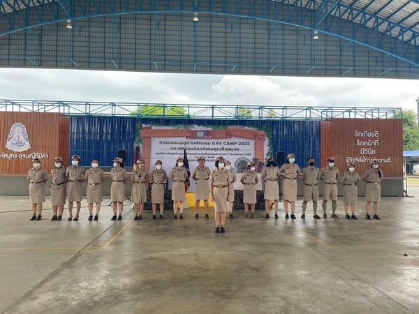 8/2/66  พิธีประดับเครื่องหมายวิชาพิเศษลูกเสือ-เนตรนารีสมุทร ระดับชั้นมัธยมศึกษาปีที่ 2