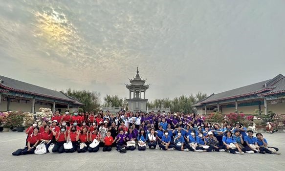 4/2/66 กิจกรรมทัศนศึกษา ณ วัดบรมราชากาญจนาภิเษกอนุสรณ์ (วัดเล่งเน่ยยี่2) และ ไชน่าทาวน์ศาลายา